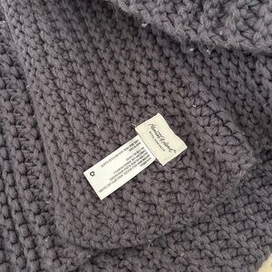 Cozy Gray Knit blanket